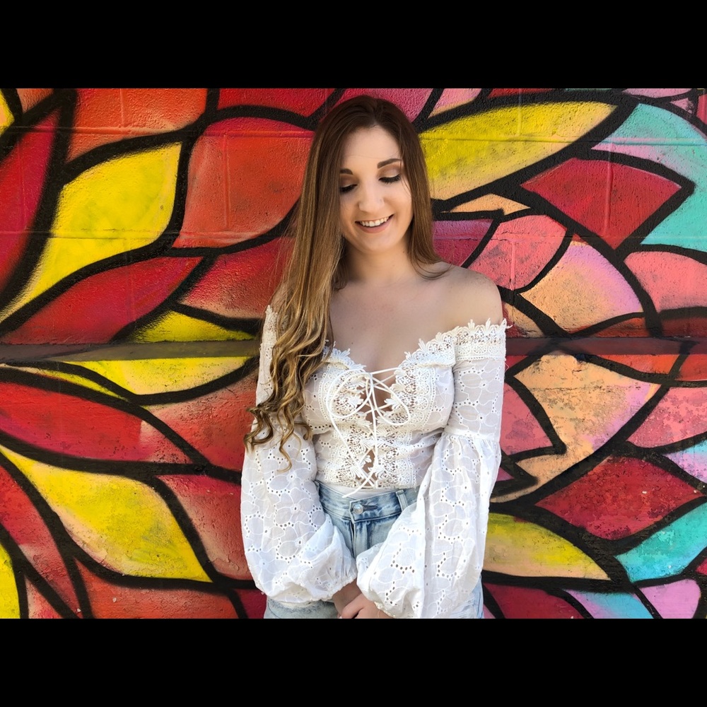 Meet your Posher, Taylor